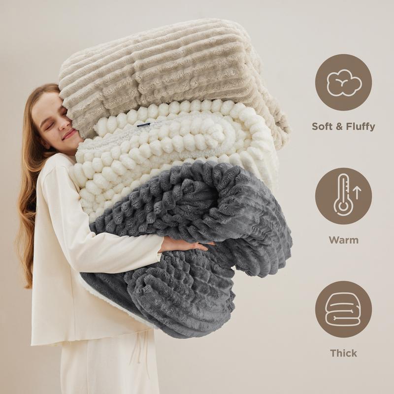 PureSnooze Signature Sherpa Blanket – Reversible Plush Design for Everyday Comfort
